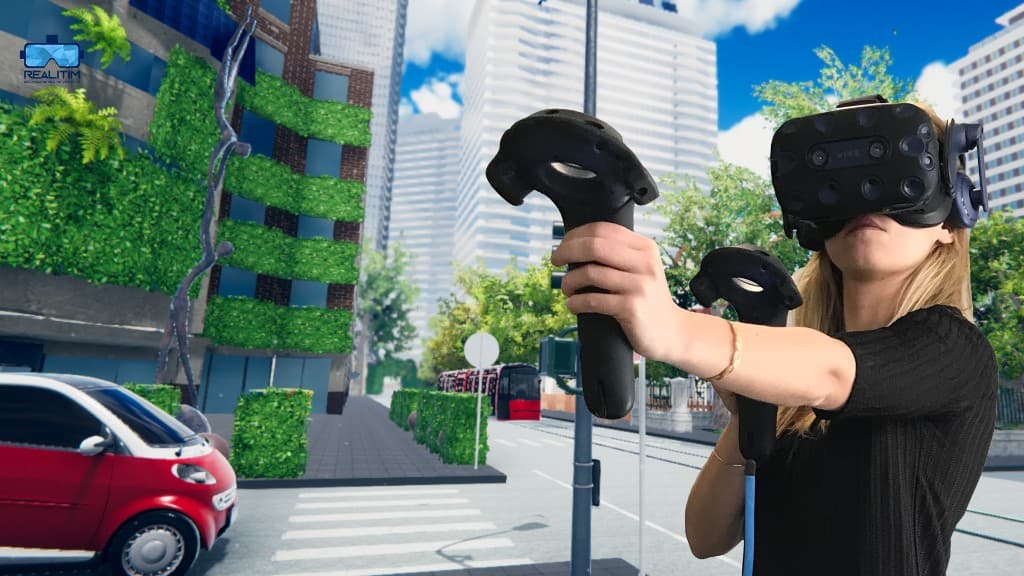 Utilisatrice REALITIM en immersion VR dans un jumeau numérique de ville bas carbone