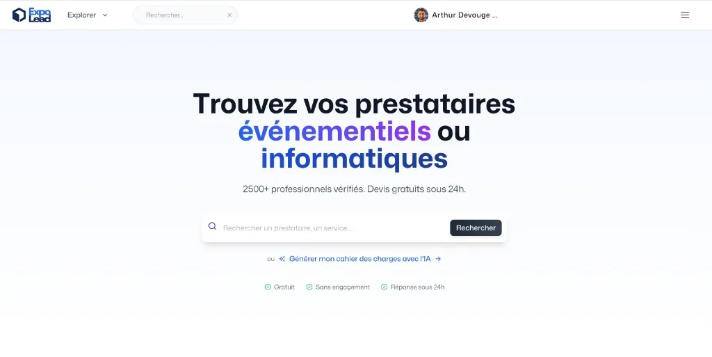 Page d'accueil ExpoLead : titre Trouvez vos prestataires événementiels ou informatiques, barre de recherche centrale, lien vers génération de cahier des charges IA et indicateurs de confiance (gratuit, sans engagement, réponse sous 24h).